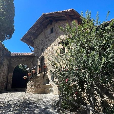 Little Tower Vila Potes Exterior foto